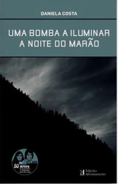 Uma bomba a iluminar a noite do mar�o