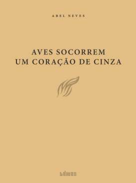 Aves socorrem um cora��o de cinz