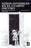 Ni�os invisible en el cuarto oscuro
