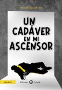 Un cad�ver en mi ascensor