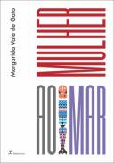 Mulher ao mar e guirnalda