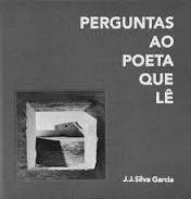 Perguntas ao poeta que l�