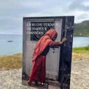 Livro de termos, saudades e omiss�es